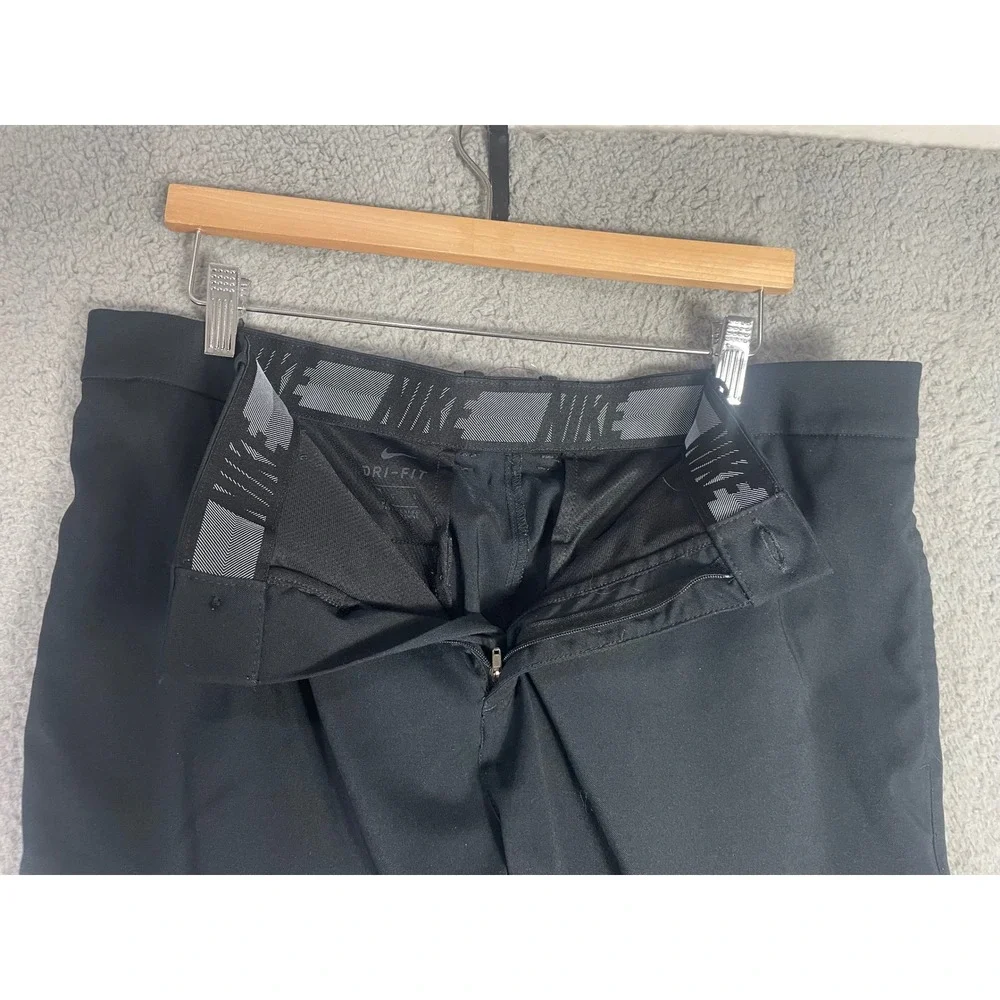 Nike Golf Dri-FIT Shorts Mens 36 Black Flat Front Performance Athletic